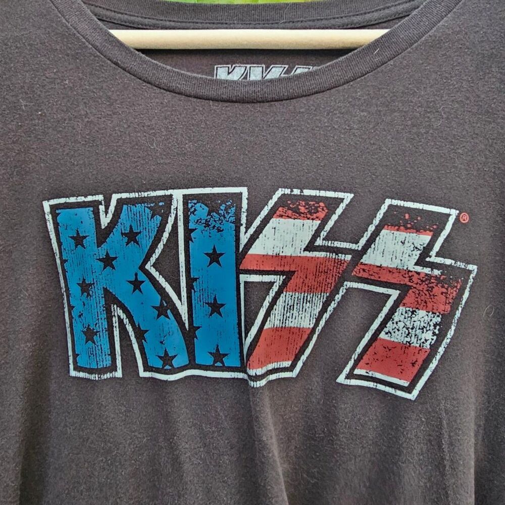 KISS American Flag Logo T-Shirt – 3XL Black‎